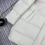 2025年10月13日入荷秋冬新作LOEWEダウンジャケットファッション/誕生日プレゼント/贈り物 can工場