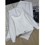 2025年10月13日入荷秋冬新作Miumiu セットファッション/誕生日プレゼント/贈り物 can工場