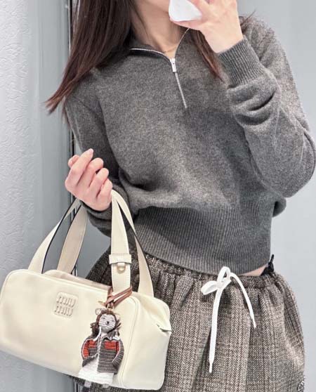 2025年10月13日入荷秋冬新作Miumiu ニット/セー...