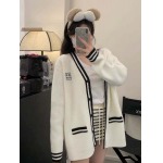 2025年10月13日入荷秋冬新作Miumiuカーディガンファッション/誕生日プレゼント/贈り物 can工場