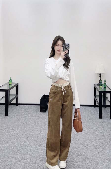 2025年10月13日入荷秋冬新作MiuMiu ズボン ファ...