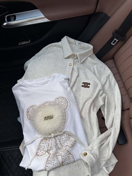 2025年10月13日入荷秋冬新作 Celine ファッショ...