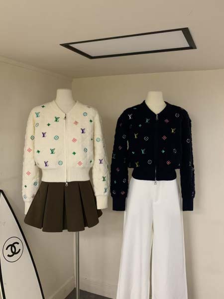 2025年10月14日入荷秋冬新作Louis Vuitton...