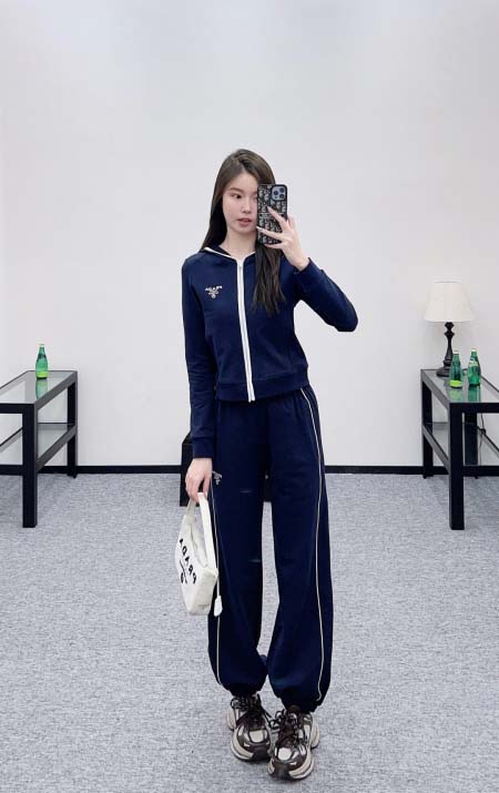 2025年10月14日入荷秋冬新作Pradaセットファッショ...