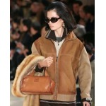 2025年10月14日入荷秋冬新作Miumiu スエードのジッパー付きカーディガンファッション/誕生日プレゼント/贈り物 can工場