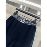 2025年10月14日入荷秋冬新作Fendiファッション/誕生日プレゼント/贈り物 can工場