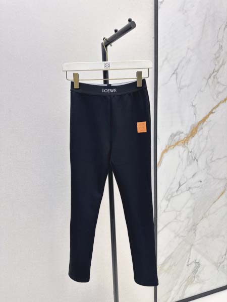 2025年10月14日入荷秋冬新作LOEWEファッション/誕...