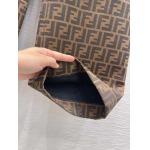 2025年10月14日入荷秋冬新作Fendiファッション/誕生日プレゼント/贈り物 can工場