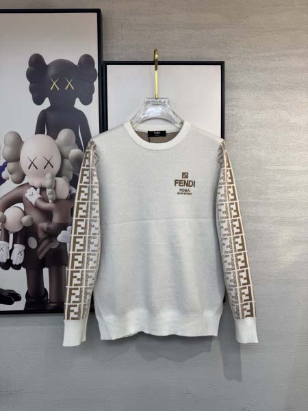 2025年10月15日入荷新作Fendiウール混紡 ニット/...