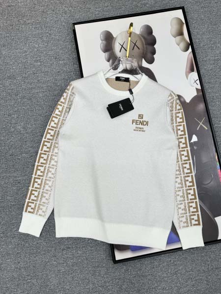 2025年10月15日入荷新作Fendiウール混紡 ニット/...