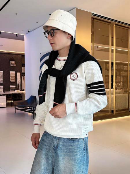 2025年10月15日入荷新作Thom Browne  ウー...