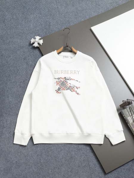 2025年10月17日秋冬入荷新作BURBERRYスウェット...