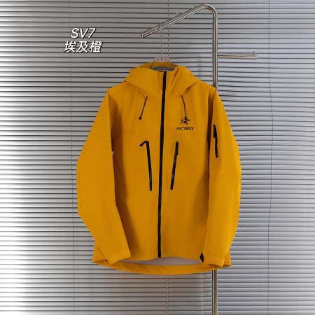 2025年10月20日秋冬入荷新作ARCTERYX ジャケッ...