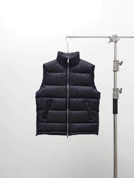 2025年10月20日秋冬入荷新作Diorダウンジャケット高...