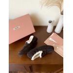 2025年10月22日入荷新作Miumiu女性用35-42靴人気商品★/誕生日プレゼント/高品質/SL工場