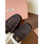 2025年10月22日入荷新作Miumiu女性用35-42靴人気商品★/誕生日プレゼント/高品質/SL工場