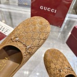 2025年10月22日入荷新作GUCCI女性用35-42靴人気商品★/誕生日プレゼント/高品質/SL工場
