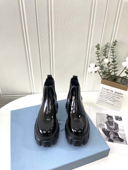 2025年10月22日入荷新作Prada男女兼用35-46靴...