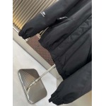 2025年10月22日秋冬入荷新作balenciaga ダウンジャケット高品質 人気商品/DD工場