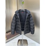 2025年10月22日秋冬入荷新作Gucci ダウンジャケット高品質 人気商品/DD工場