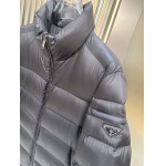 2025年10月22日秋冬入荷新作Prada ダウンジャケット高品質 人気商品/DD工場