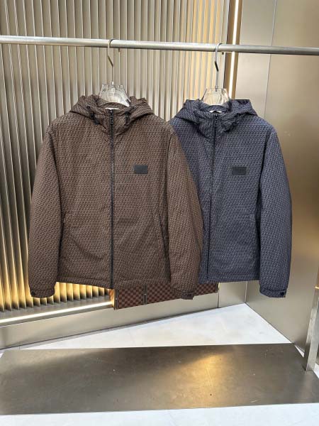 2025年10月22日秋冬入荷新作Fendi ダウンジャケッ...