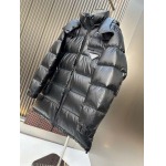 2025年10月22日秋冬入荷新作Pradaダウンジャケット高品質 人気商品/DD工場