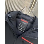 2025年10月22日秋冬入荷新作PRADA ダウンジャケット高品質 人気商品/DD工場