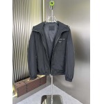 2025年10月23日秋冬入荷新作Pradaジャケット高品質 人気商品/DD工場