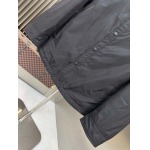 2025年10月23日秋冬入荷新作Pradaジャケット高品質 人気商品/DD工場
