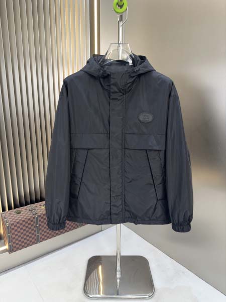 2025年10月23日秋冬入荷新作Burberryジャケット...