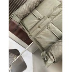 2025年10月23日秋冬入荷新作Louis Vuittonダウンジャケット高品質 人気商品/DD工場