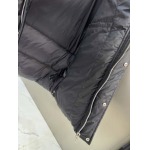 2025年10月23日秋冬入荷新作Pradaダウンジャケット高品質 人気商品/DD工場