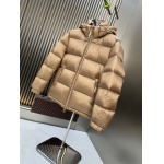 2025年10月23日秋冬入荷新作Burberryダウンジャケット高品質 人気商品/DD工場