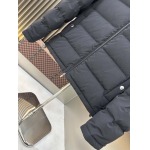 2025年10月23日秋冬入荷新作Brunello Cucinelliダウンジャケット高品質 人気商品/DD工場