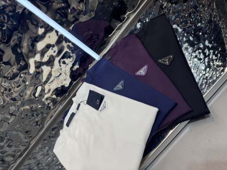 2025年10月26日入荷秋冬新作Prada同じデザインで長...