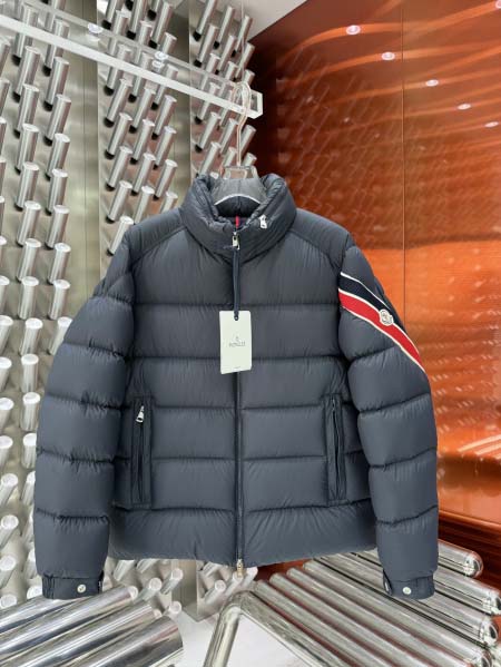 2025年10月27日秋冬新作Moncler ダウンジャケッ...