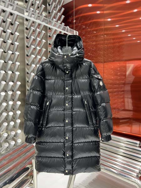 2025年10月27日秋冬新作Moncler ダウンジャケッ...