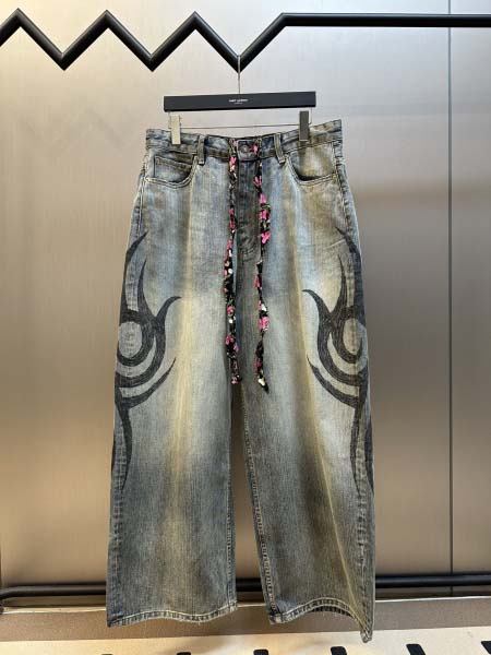 2025年10月28日秋冬新作Balenciagaジーパン高...