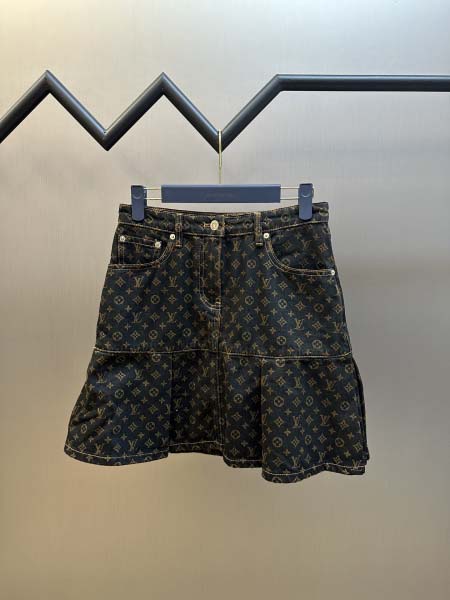 2025年10月28日秋冬新作MONOGRAMハーフスカート...