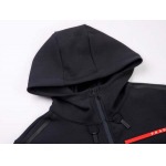 2025年10月30日秋冬新作Pradaジャケット高品質人気商品/LDF工場