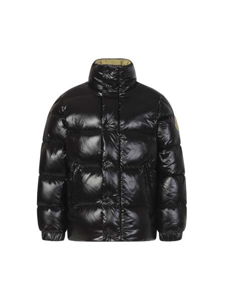 2025年10月30日秋冬新作Monclerダウンジャケット...