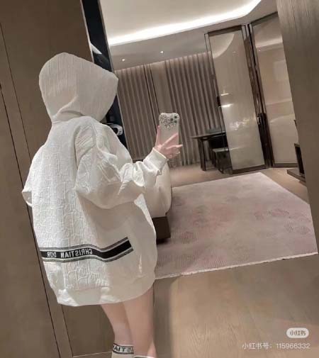 2025年10月31日秋冬新作Dior パーカー高品質人気商...