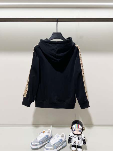 2025年11月3日秋冬新作Burberryパーカー高品質人気商品/LDF工場