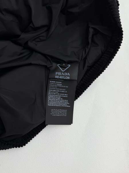 2025年11月4日秋冬新作Pradaダウンベスト超厳選★入手困難高品質人気商品/LDF工場