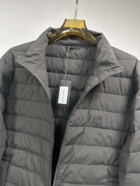 2025年11月14日秋冬新作ARMANIダウンジャケット高品質人気商品/QIU工場