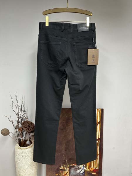 2025年11月17日秋冬新作Burberryジーパン高品質人気商品/QIU工場