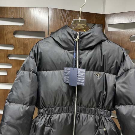 2025年11月17日秋冬新作PRADAダウンジャケット高品質人気商品女性用/QIU工場