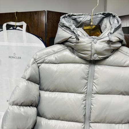 2025年11月17日秋冬新作Monclerダウンジャケット高品質人気商品/QIU工場