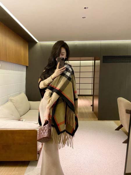 2025年11月18日入荷秋冬新作Burberryマフラーファッション/誕生日プレゼント/贈り物 can工場